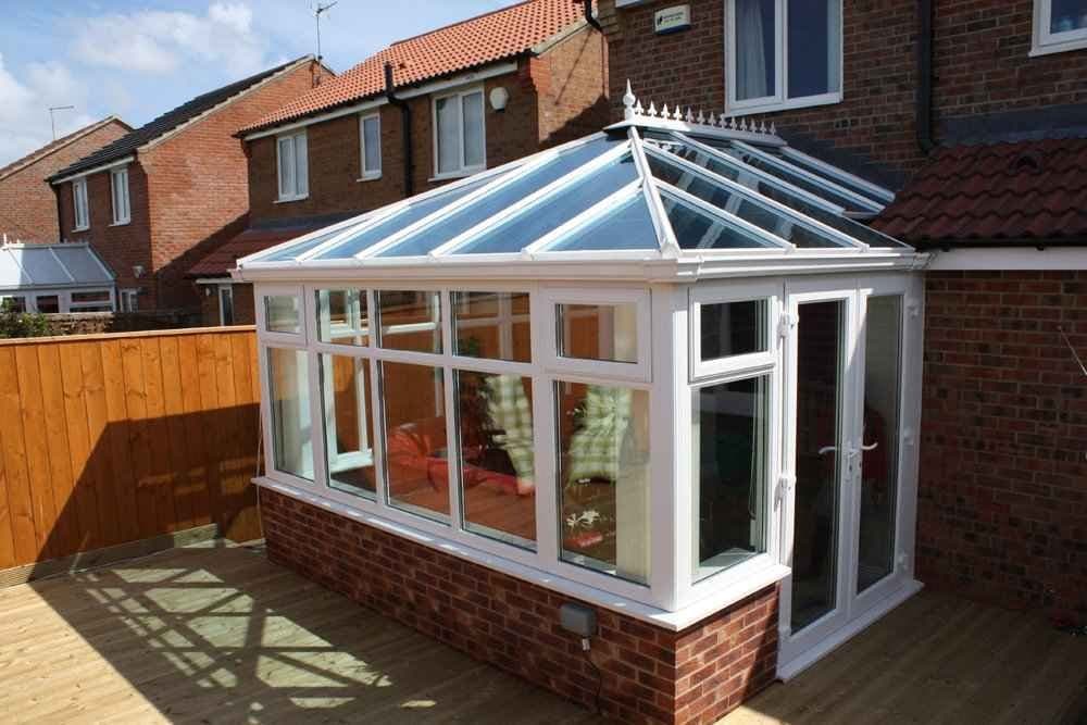 Conservatory installation by Roofriendly