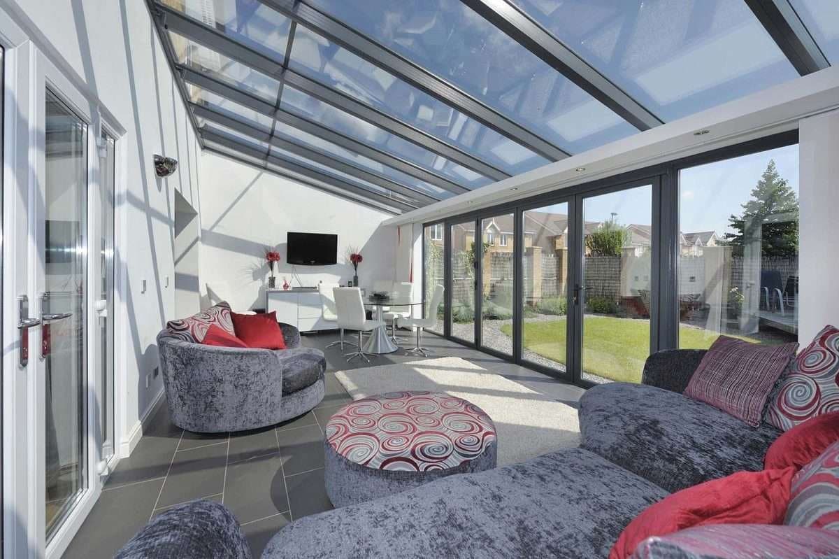 Conservatory installation by Roofriendly