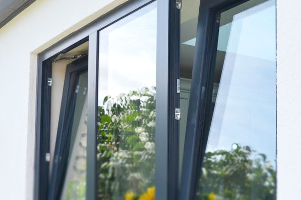 Tilt and turn window installation by Roofriendly