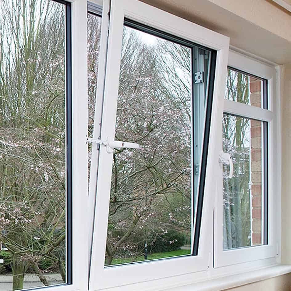 Tilt and turn window installation by Roofriendly