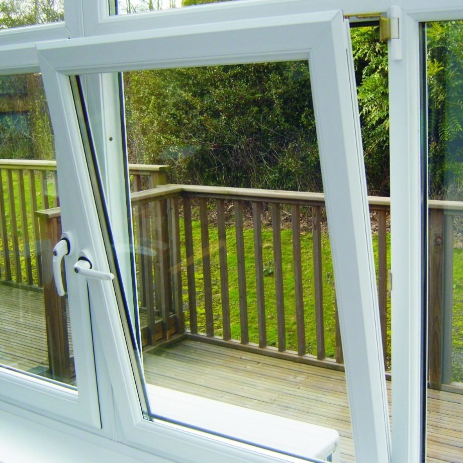 Tilt and turn window installation by Roofriendly