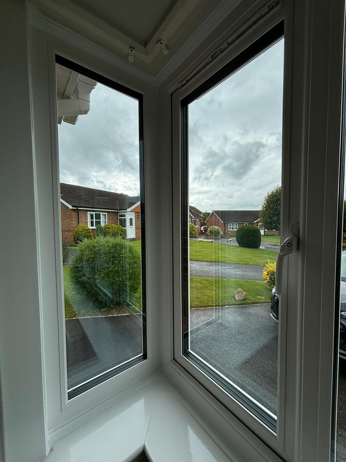 Tilt and turn window installation by Roofriendly