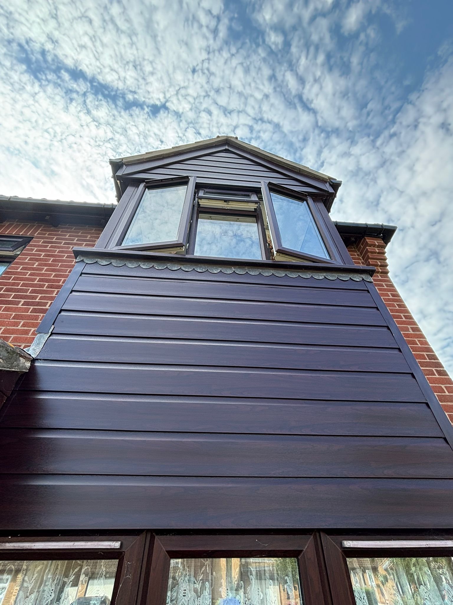 Soffit and fascia installation by Roofriendly