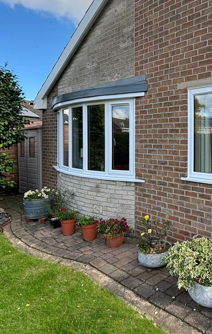 Bay window installation by Roofriendly