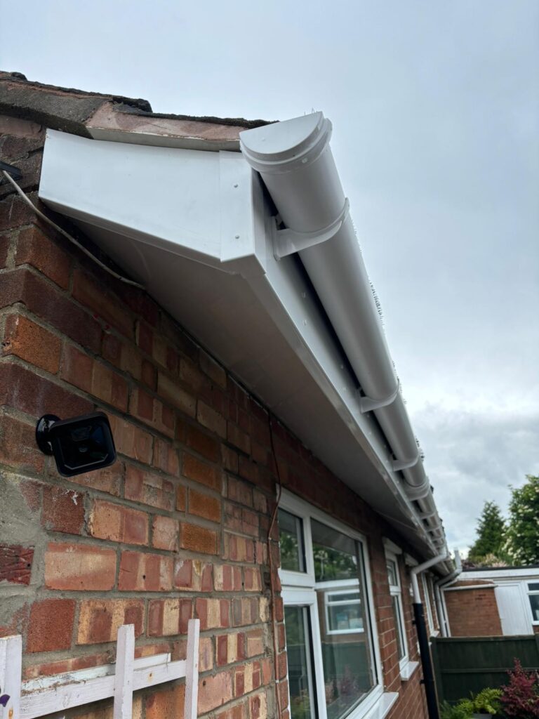 soffit and guttering replacement lincoln